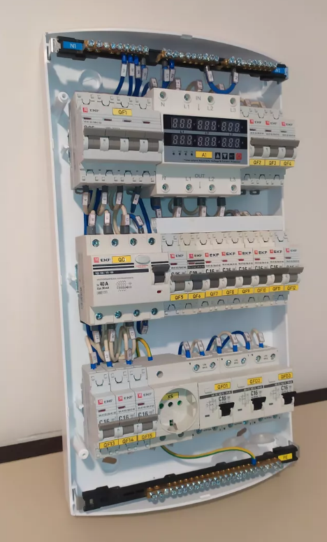 Электрощит в сборе 15 кВт 36 модулей навесной до 15кВт 380В арт. 364251 — изображение 2